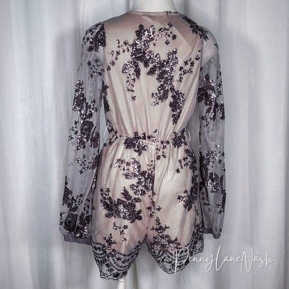 NWT L'Atiste Sheer Sleeve Sequined Deep V Neck Romper Lvander - Picture 6 of 14